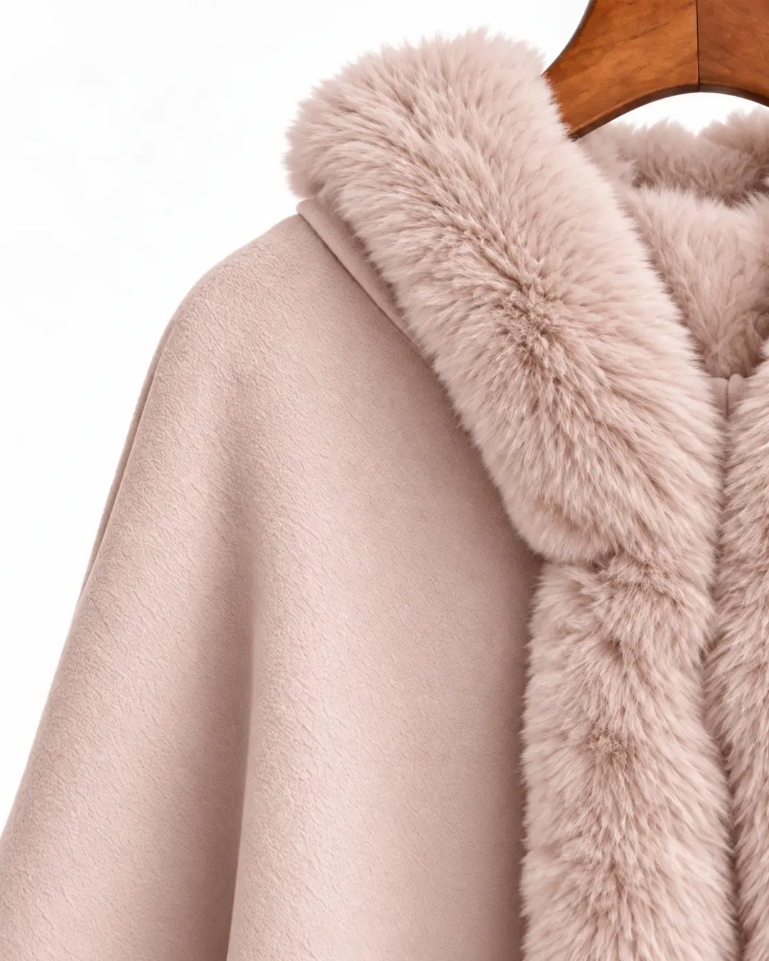 Margaux™ châle à capuche en polaire